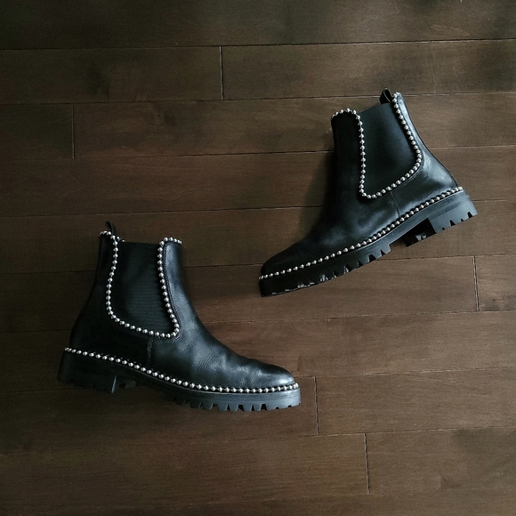 Alexander Wang Spencer Ball Studd Leather Chelsea Boots - Picture 3 of 14